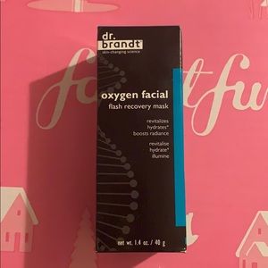 Dr. Brandt oxygen facial mask